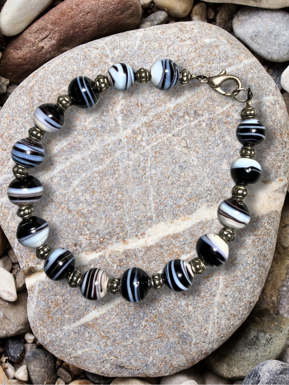 HANDCRAFTED Bracelet Natural Striped Agate Black,White and Brown Unisex Gemstone